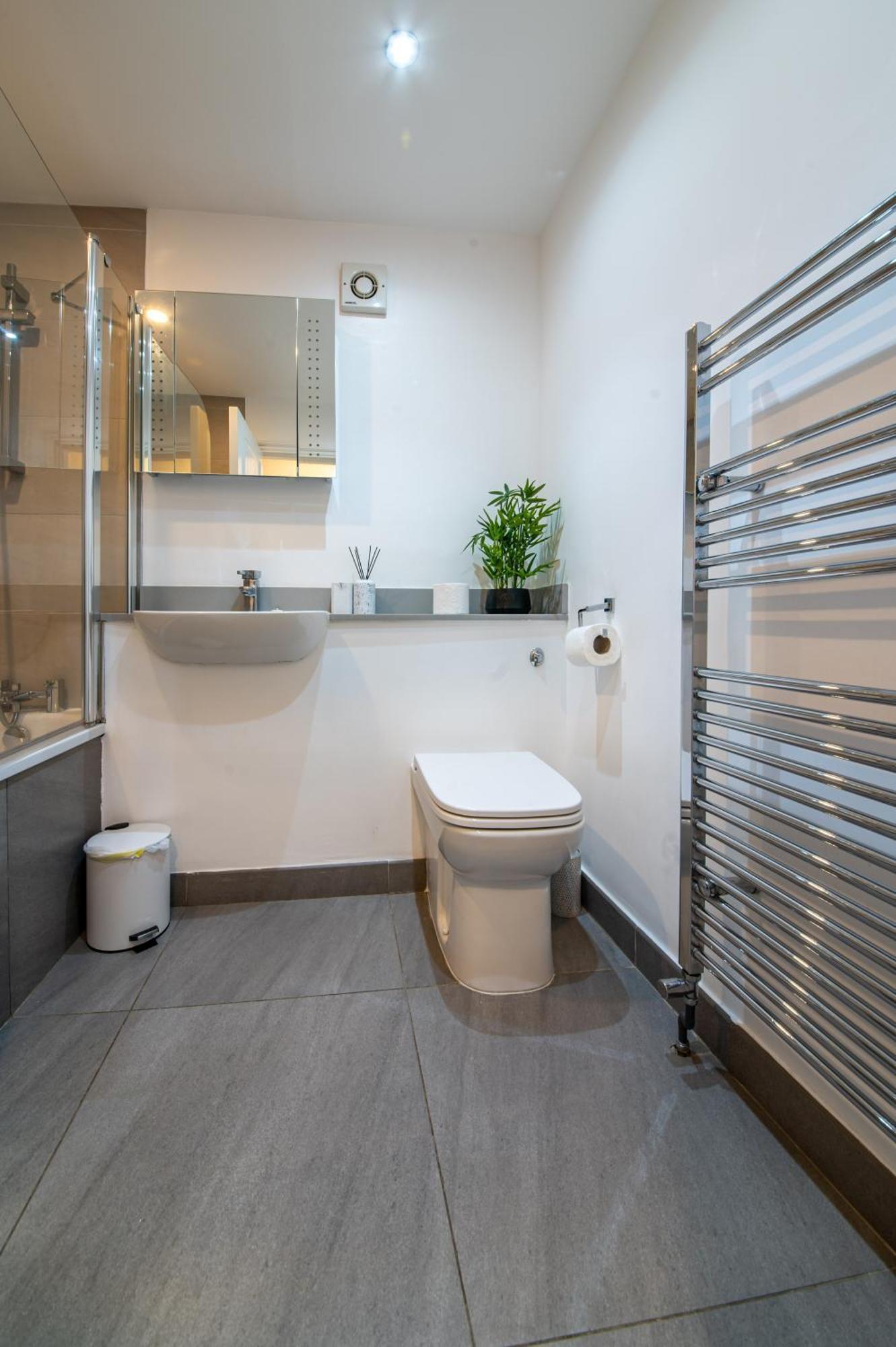 Appartamento Modern 3 Beds 2 Baths Abbey Rd - St John'S Wood Londra Esterno foto