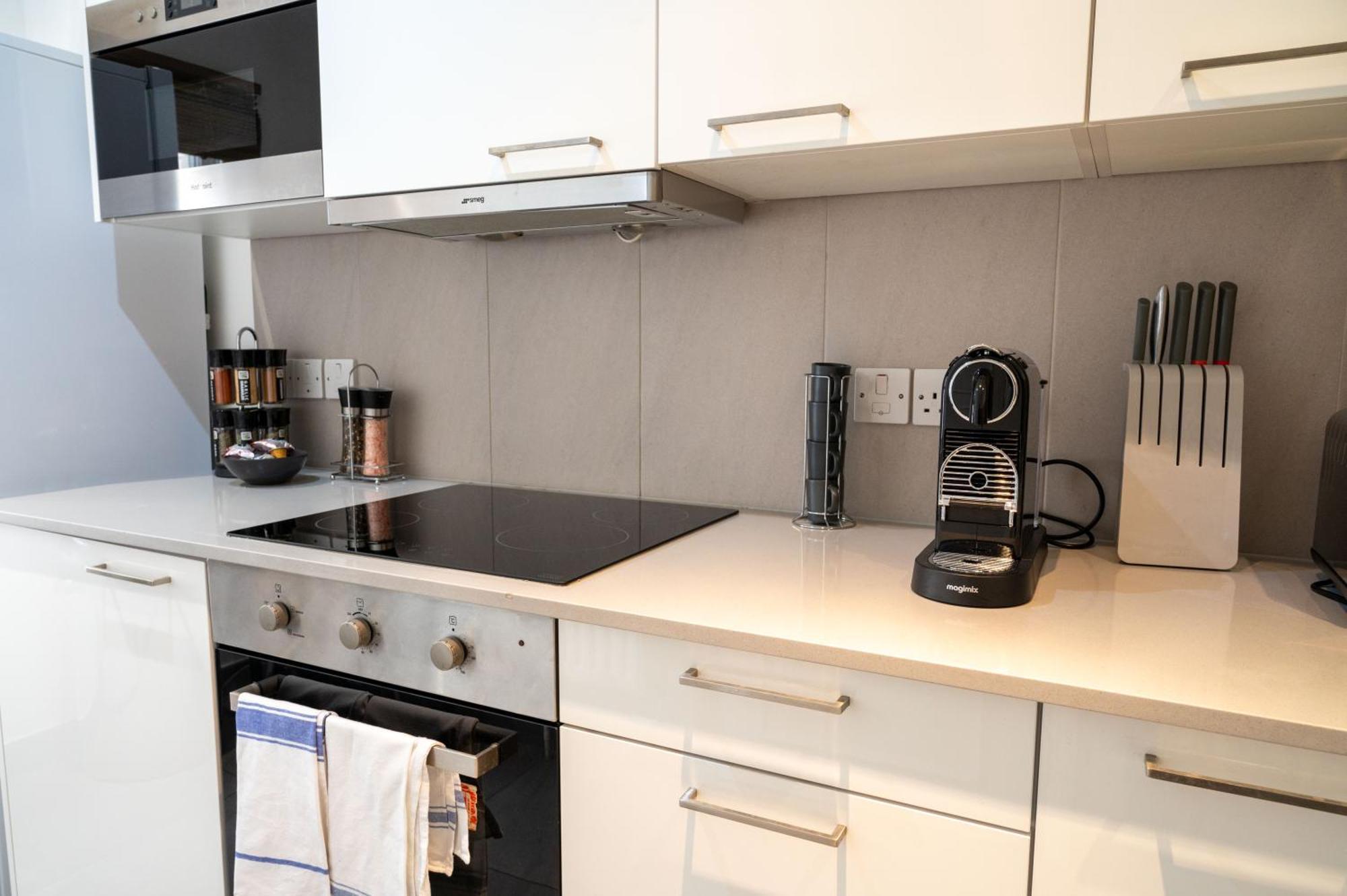Appartamento Modern 3 Beds 2 Baths Abbey Rd - St John'S Wood Londra Esterno foto